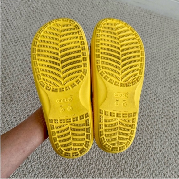 CROCS x Vera Bradley Limited Edition Slides - Picture 7 of 8